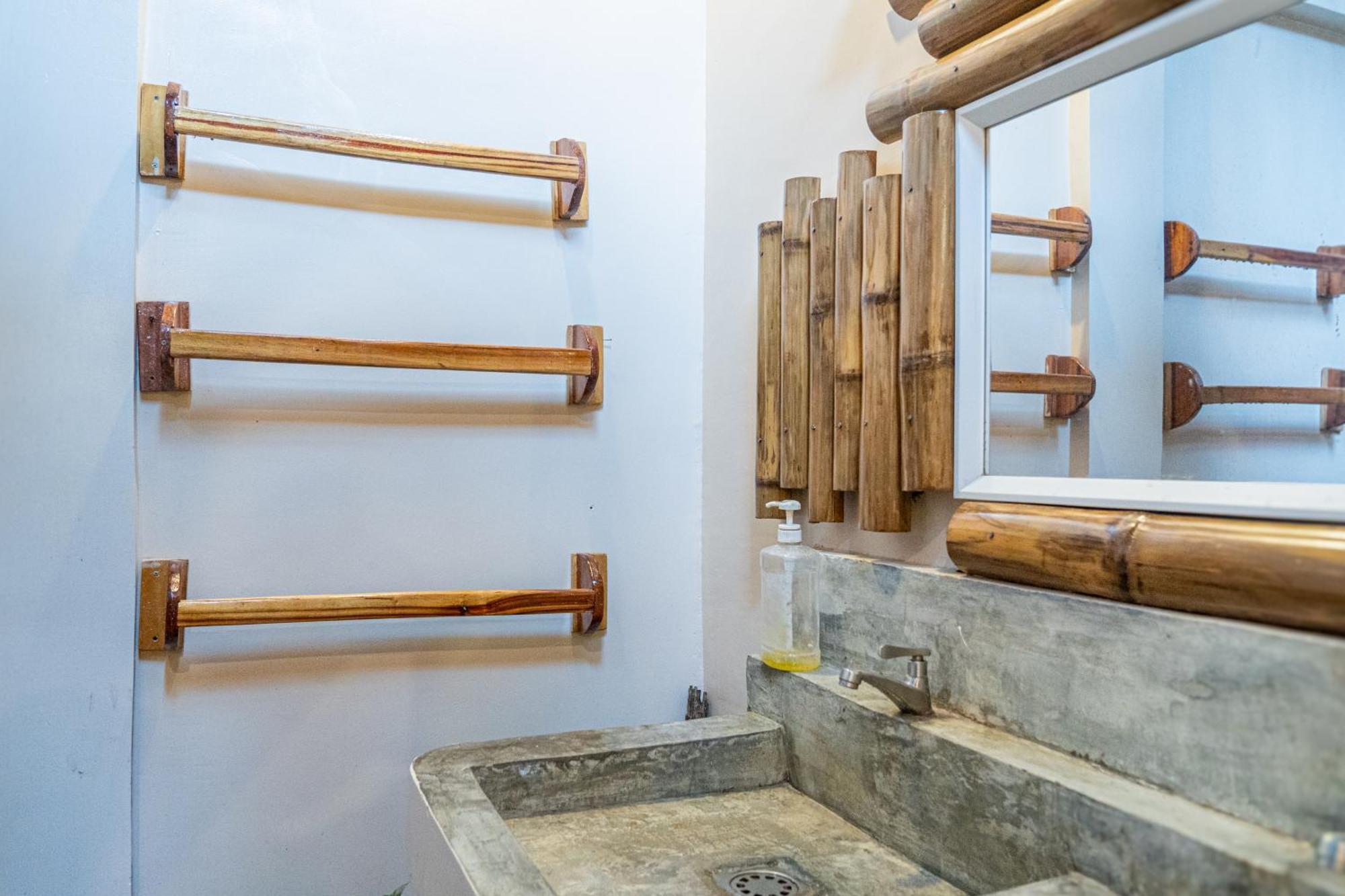 Cocorico Hostel San Vicente  Dış mekan fotoğraf